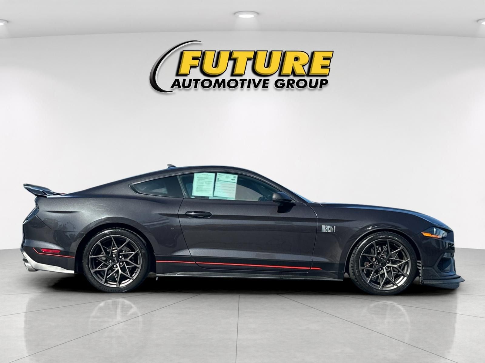 2022 Ford Mustang Mach 1
