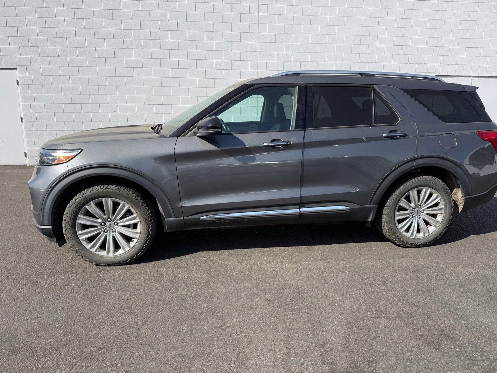 2021 Ford Explorer Limited 4WD HYBRID
