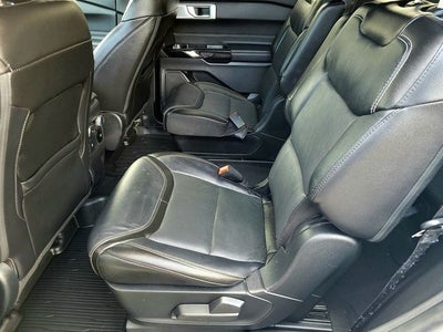 2022 Ford Explorer ST 4WD w/ST High Package & Twin Panel Moonroof