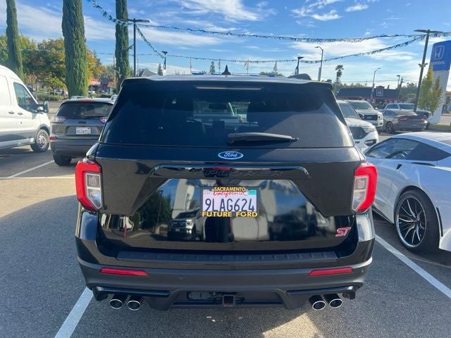 2023 Ford Explorer ST 4WD w/401A & Twin Panel Moonroof