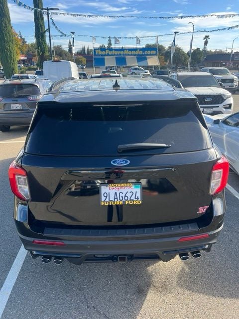 2023 Ford Explorer ST 4WD w/401A & Twin Panel Moonroof