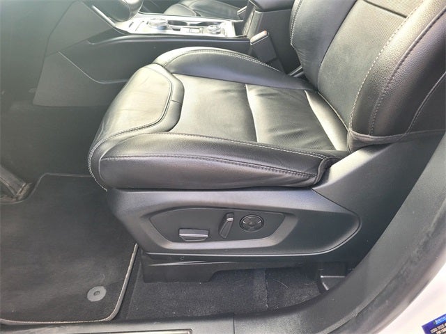 2022 Ford Explorer ST 4WD w/High Perf & Prem Tech Packages