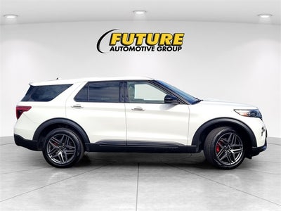 2022 Ford Explorer ST 4WD w/High Perf & Prem Tech Packages