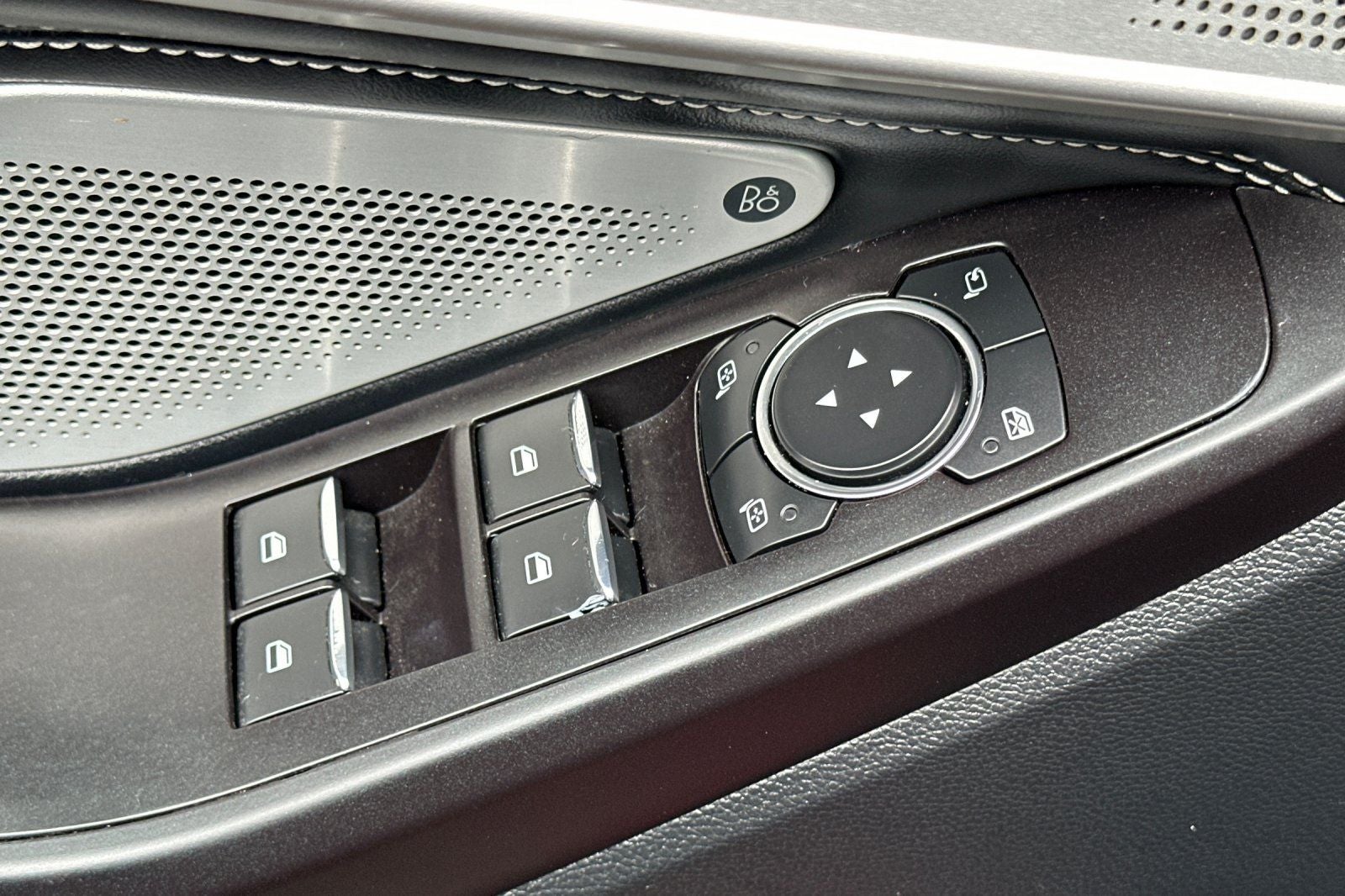 2020 Ford Explorer ST 4WD