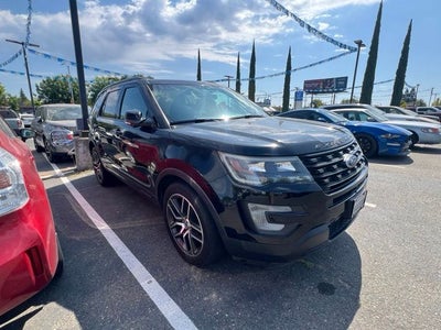 2017 Ford Explorer Sport 4WD w/Twin Panel Moonroof
