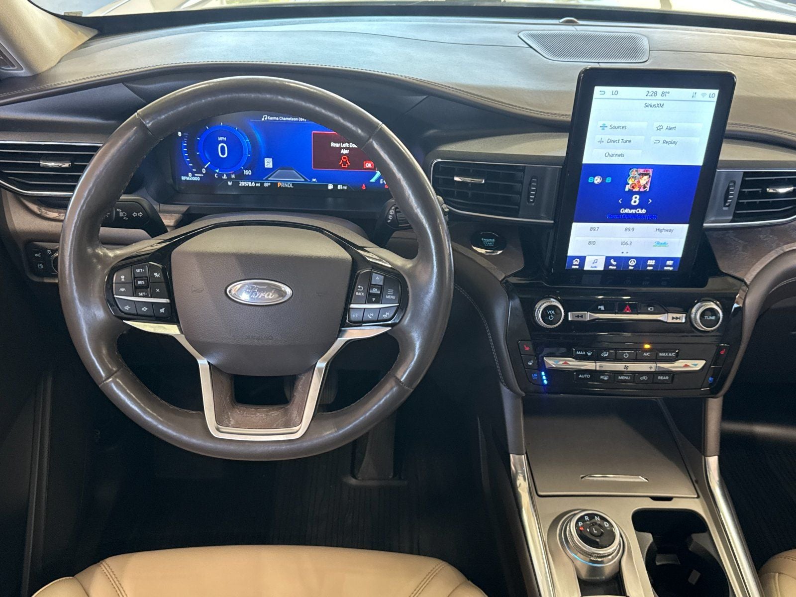 2022 Ford Explorer Platinum