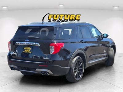 2022 Ford Explorer King Ranch 4WD w/Dual Panel Moonroof