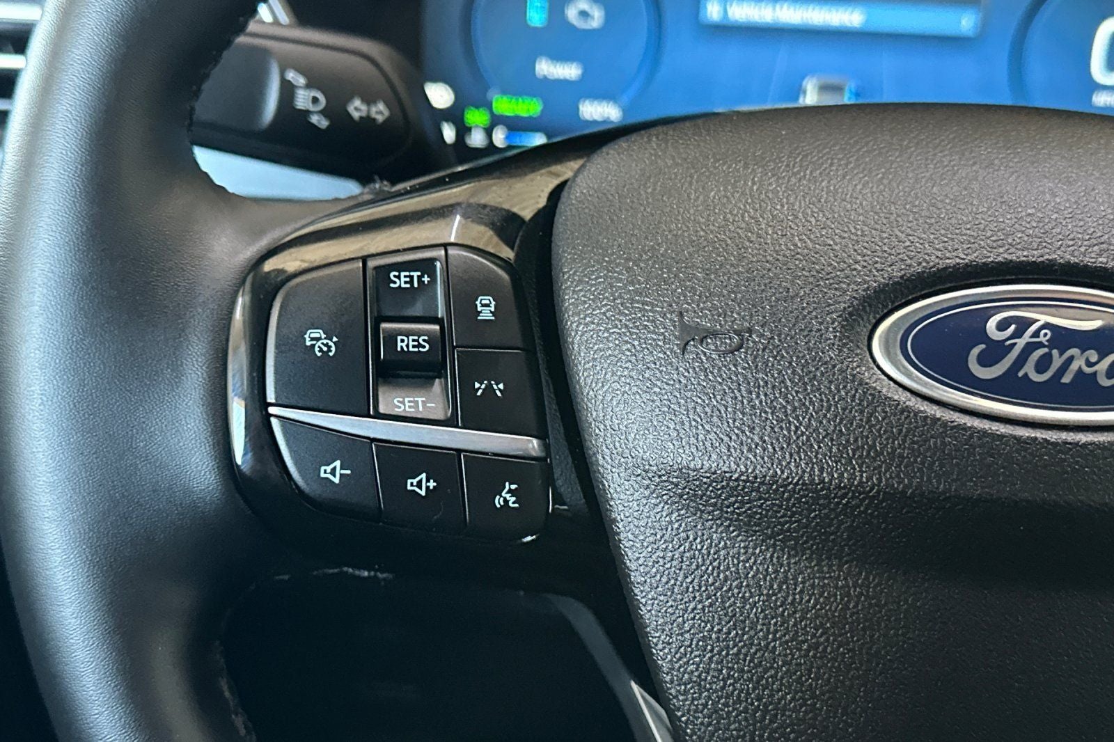 2025 Ford Escape Plug-In Hybrid Base
