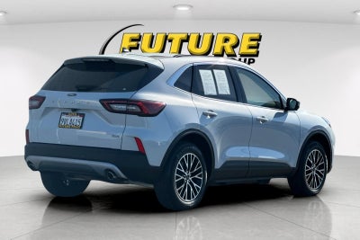 2025 Ford Escape Plug-In Hybrid Base