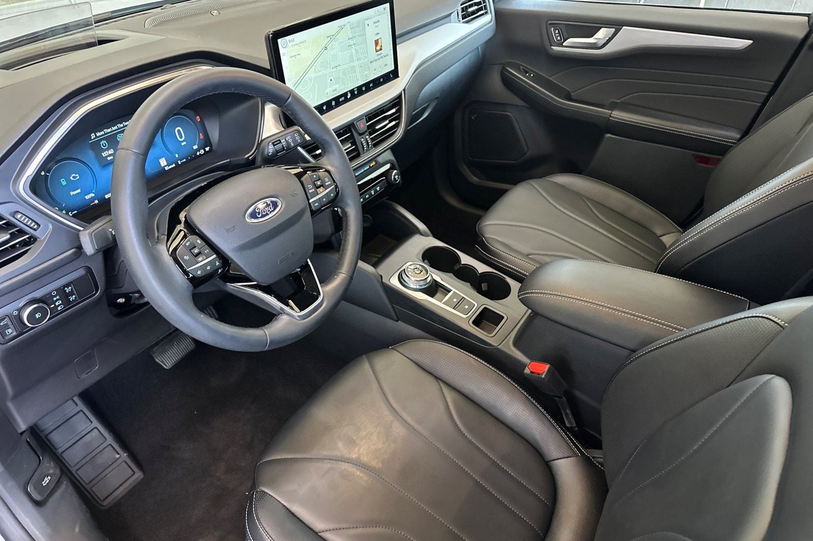 2025 Ford Escape Hybrid Platinum