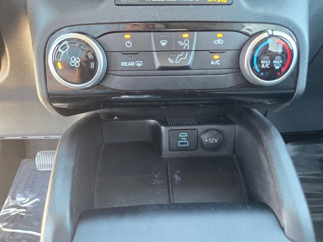 2022 Ford Escape SE AWD w/Only 11K Miles