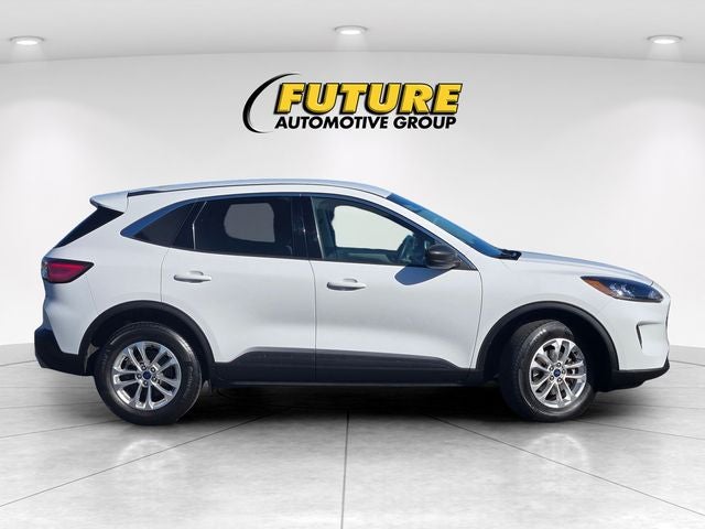 2022 Ford Escape SE AWD w/Only 11K Miles