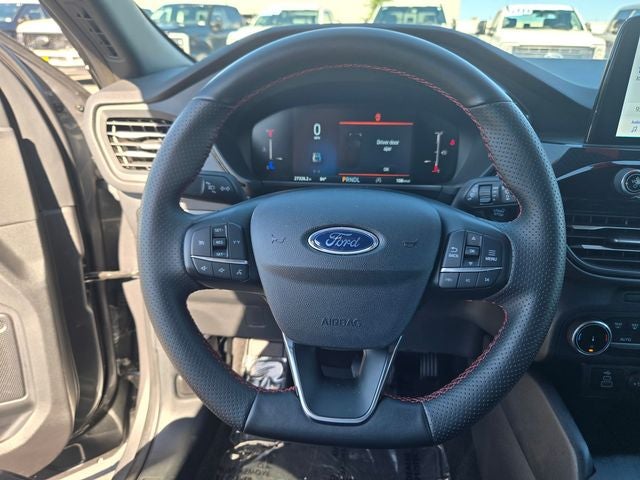 2025 Ford Escape ST-Line AWD