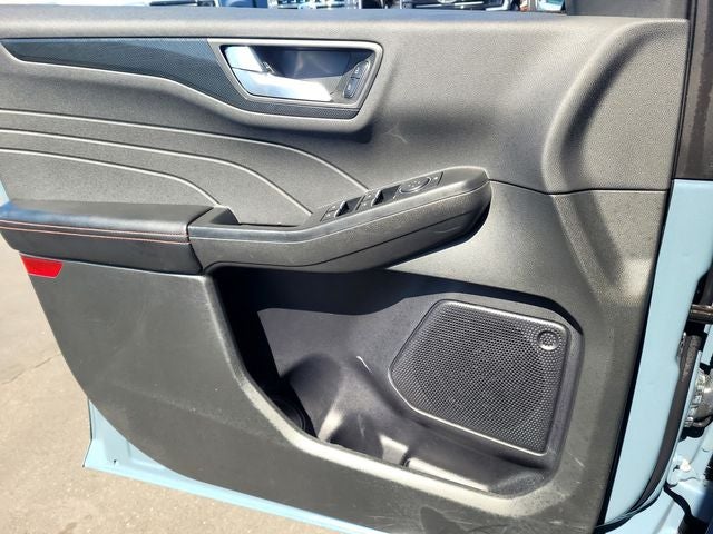 2023 Ford Escape ST-Line AWD w/Tech Package