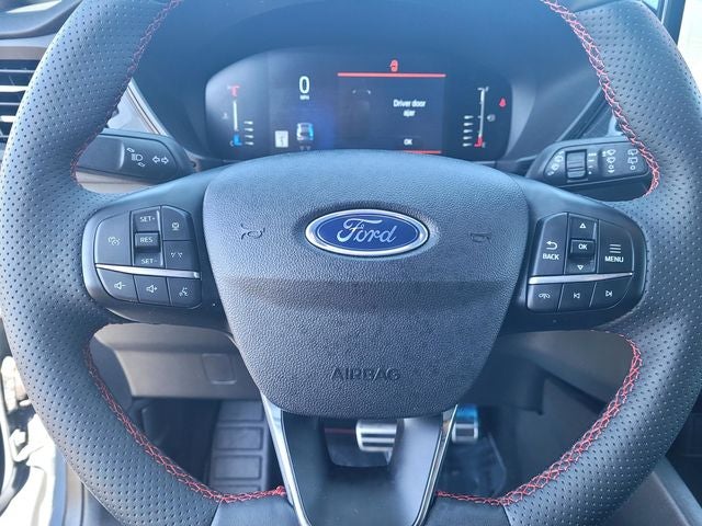 2023 Ford Escape ST-Line AWD w/Tech Package