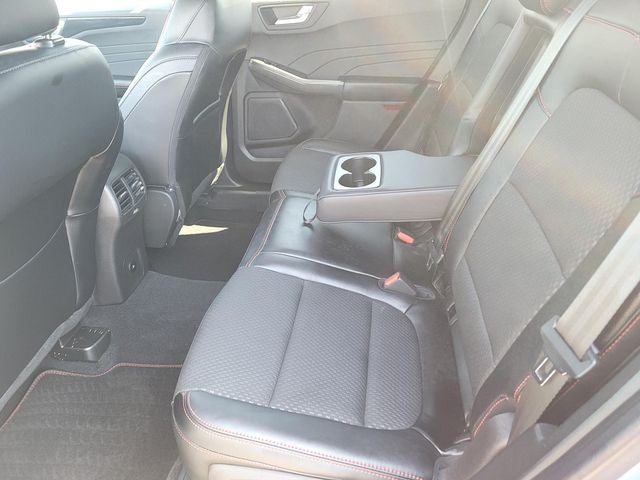 2023 Ford Escape ST-Line AWD w/Tech Package