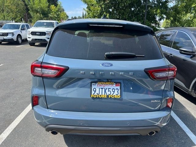 2023 Ford Escape ST-Line AWD w/Tech Package