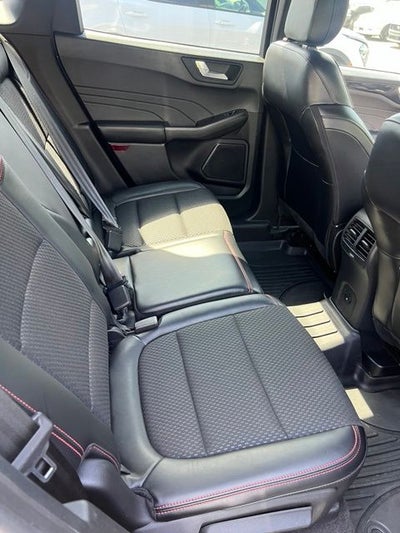 2023 Ford Escape ST-Line AWD w/Tech Package