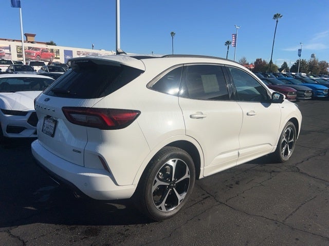 2023 Ford Escape Hybrid ST-Line Elite AWD