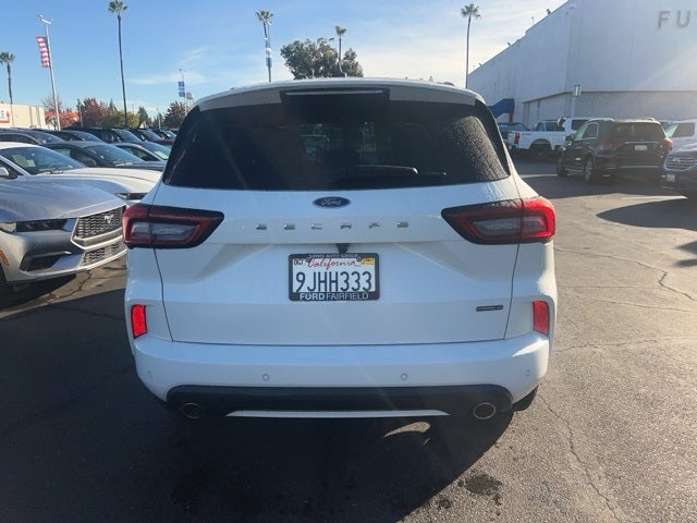2023 Ford Escape Hybrid ST-Line Elite AWD