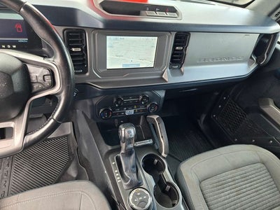 2022 Ford Bronco Outer Banks 4WD w/Hardtop
