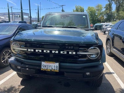 2022 Ford Bronco Outer Banks 4WD w/Hardtop