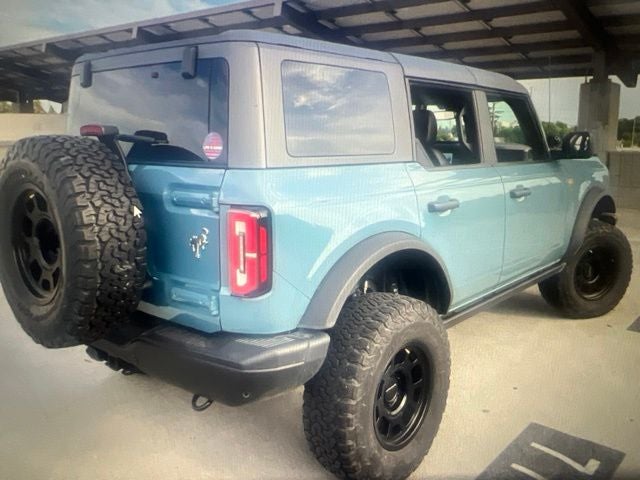 2022 Ford Bronco Badlands 4WD Lifted w/Upgraded Wheels