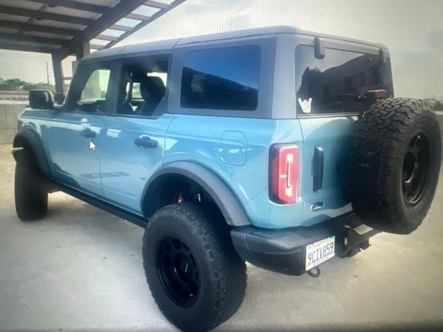 2022 Ford Bronco Badlands 4WD Lifted w/Upgraded Wheels