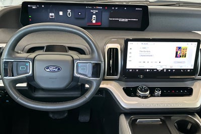 2025 Ford Expedition Max Active 4WD