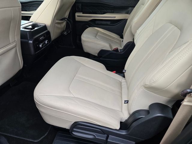 2022 Ford Expedition Max Platinum