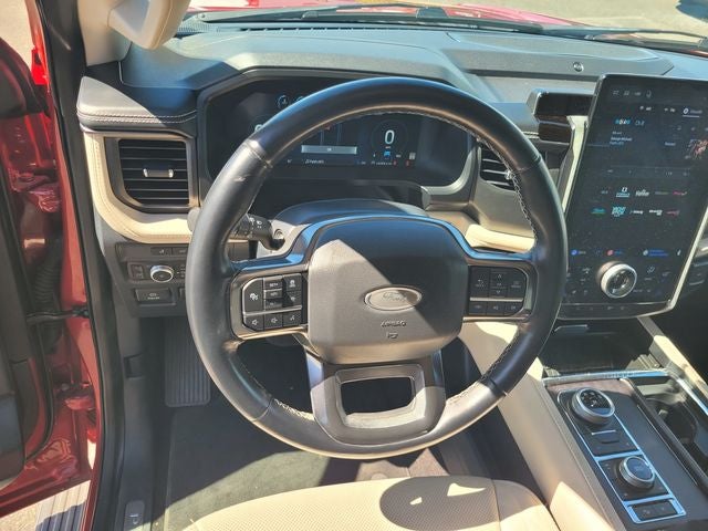 2022 Ford Expedition Max Platinum 4WD W/ Navigation and Moonroof