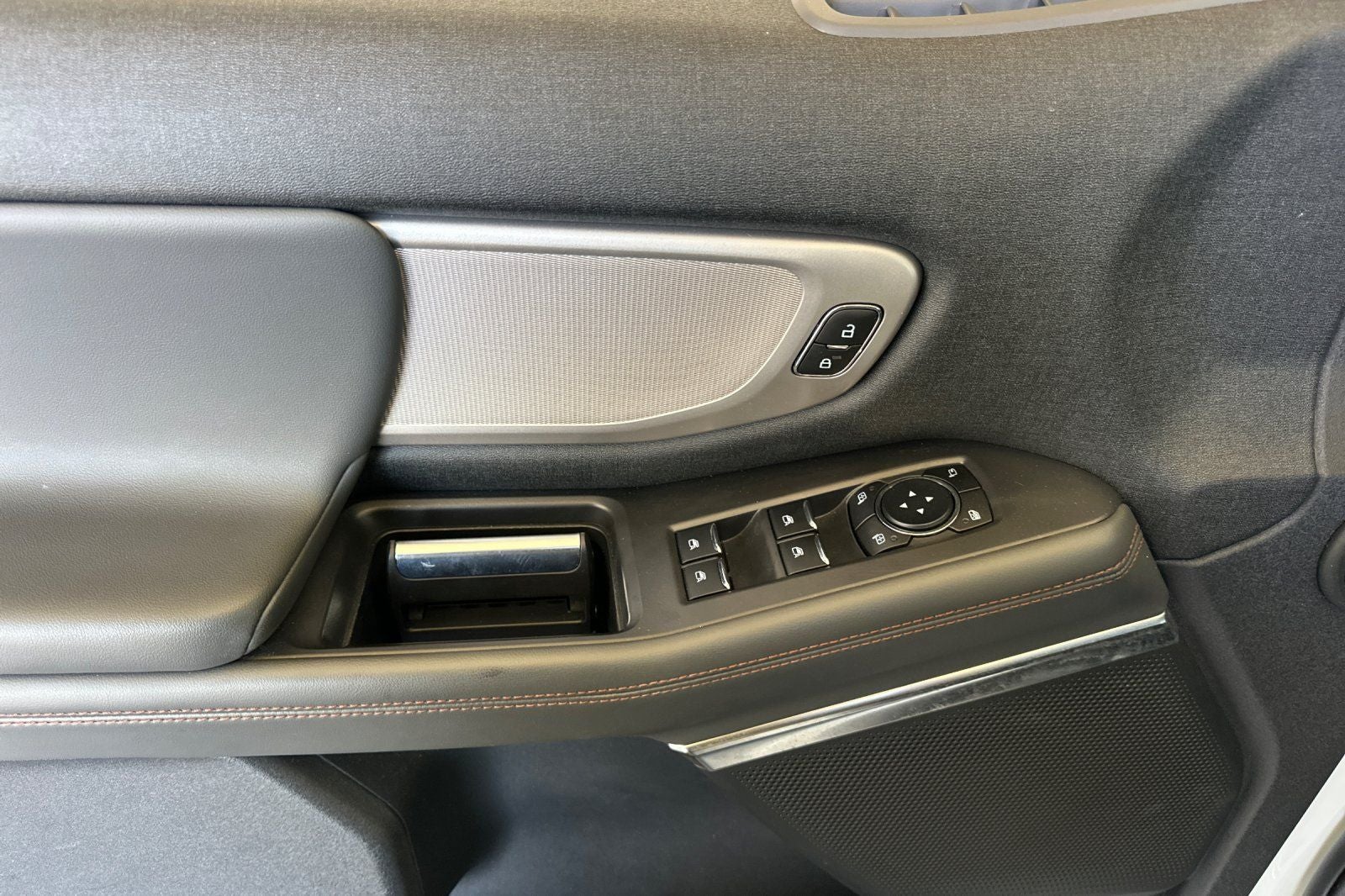 2025 Ford Expedition Active 4WD