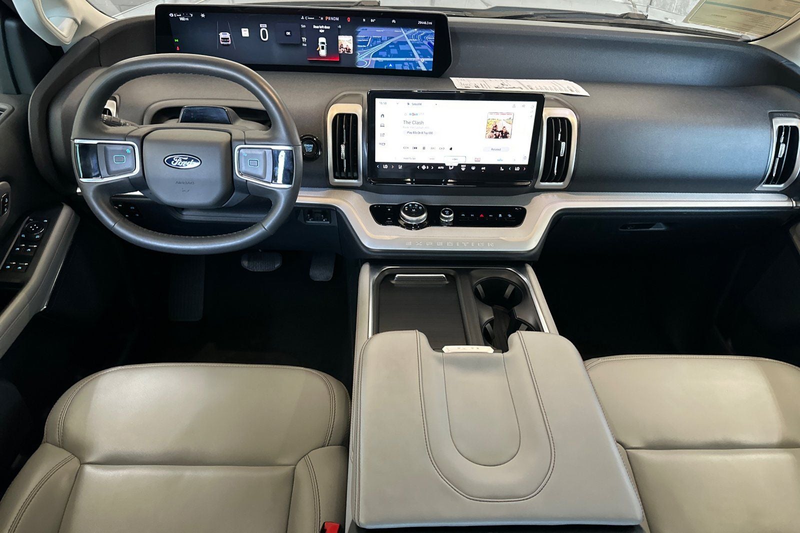 2025 Ford Expedition Active 4WD