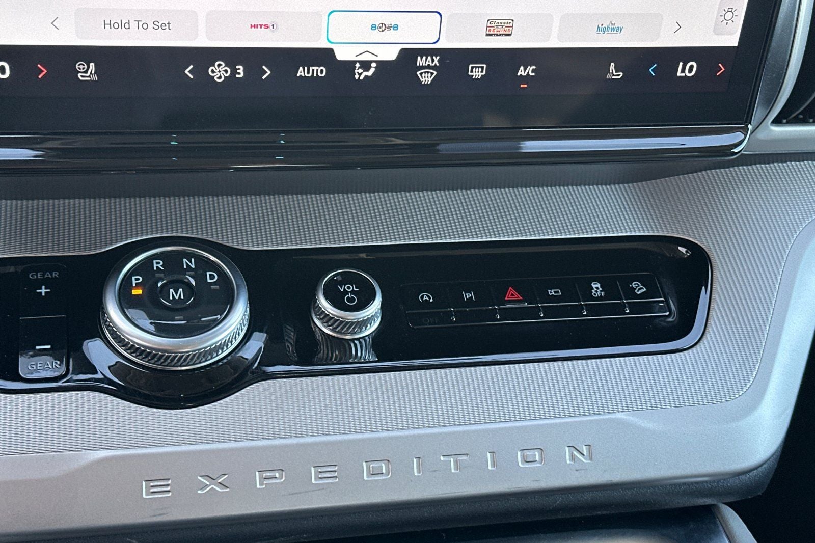 2025 Ford Expedition Active 4WD