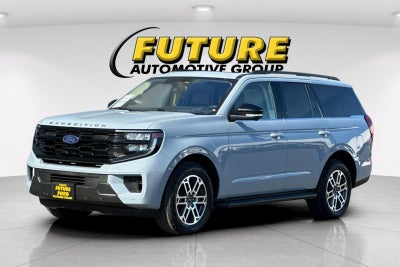 2025 Ford Expedition Active 4WD