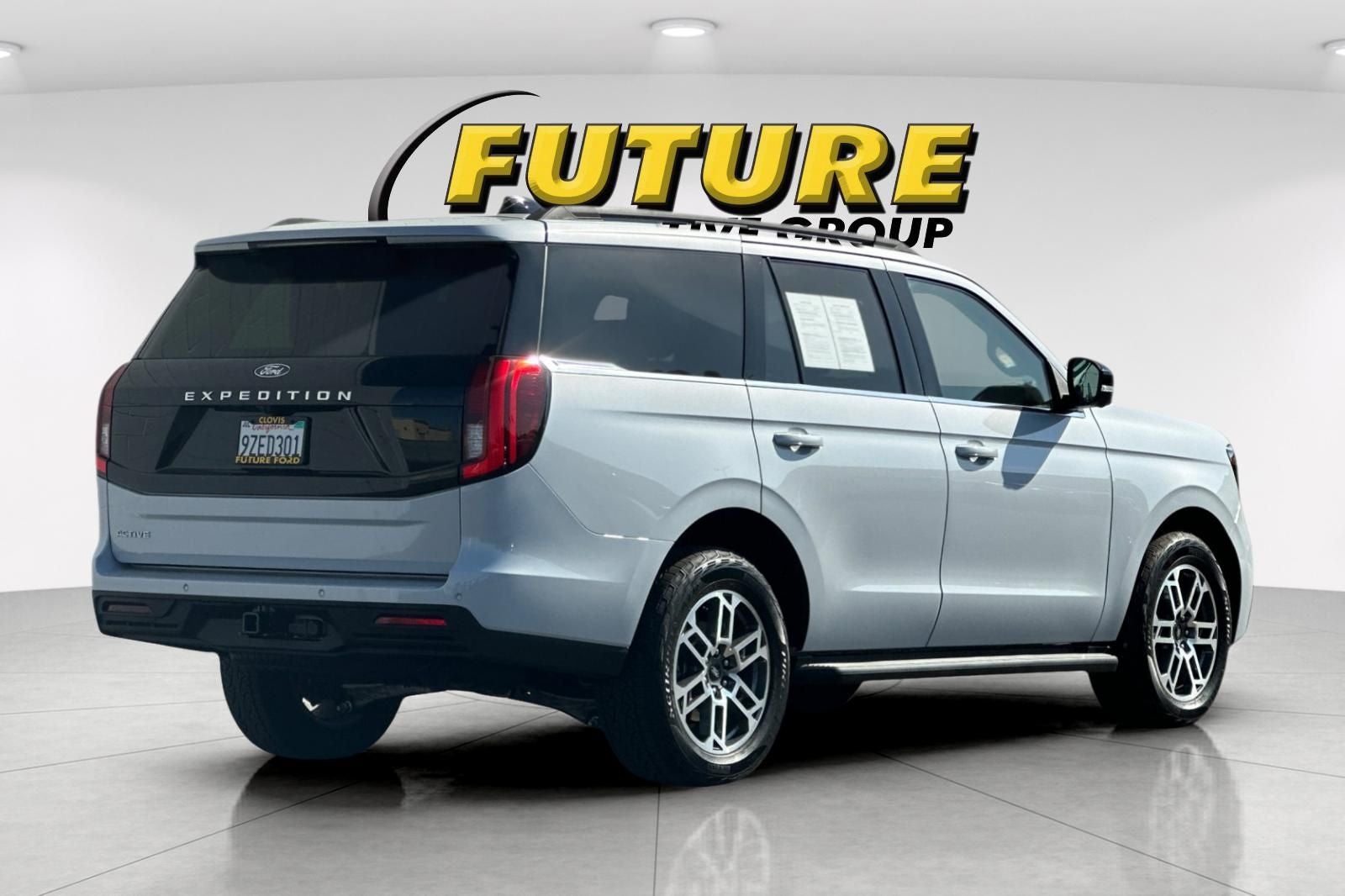 2026 Ford Expedition Active