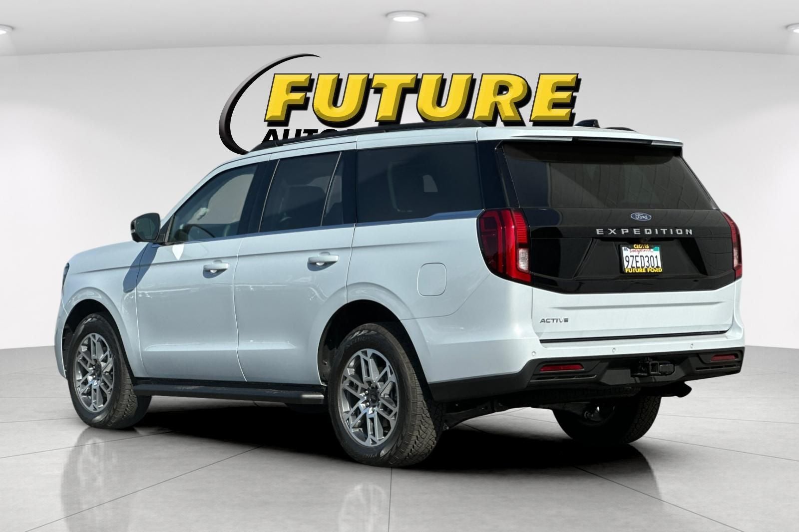 2026 Ford Expedition Active