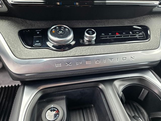 2026 Ford Expedition Tremor 4WD w/501A