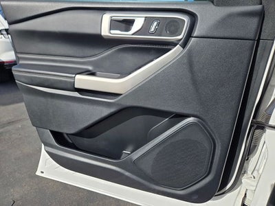 2023 Ford Explorer XLT RWD