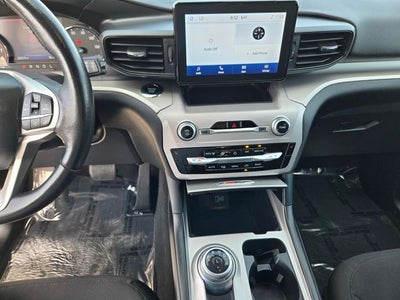2023 Ford Explorer XLT RWD