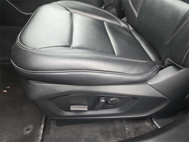 2023 Ford Explorer XLT RWD