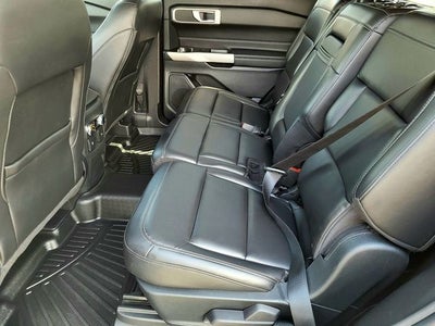 2023 Ford Explorer XLT FWD w/202A Package