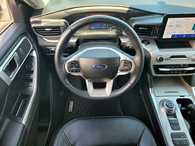 2023 Ford Explorer XLT FWD w/202A Package