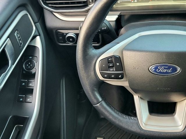 2023 Ford Explorer XLT FWD w/202A Package
