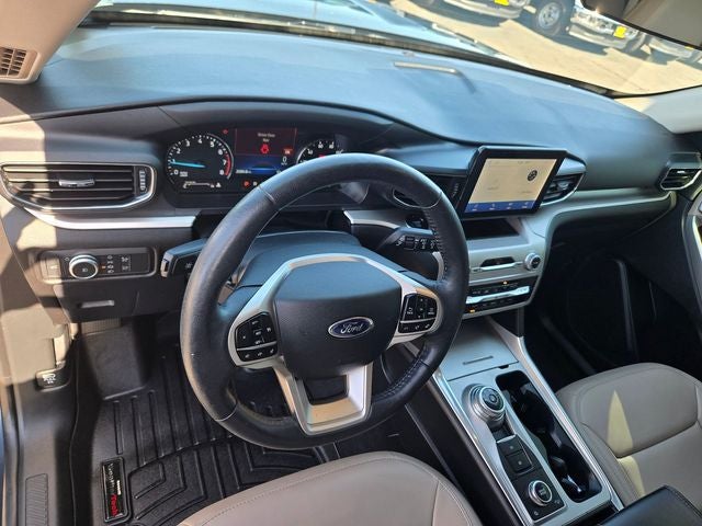 2022 Ford Explorer XLT 4WD