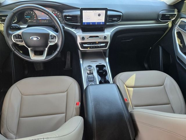 2022 Ford Explorer XLT 4WD