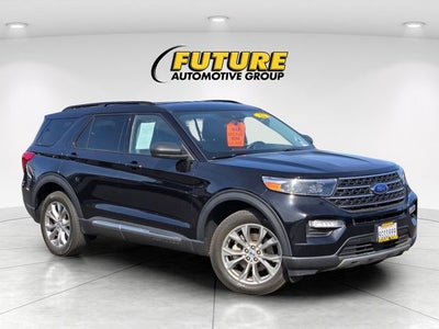 2022 Ford Explorer XLT 4WD w/202A & 20"s