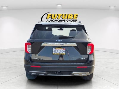 2022 Ford Explorer XLT 4WD w/202A & 20"s