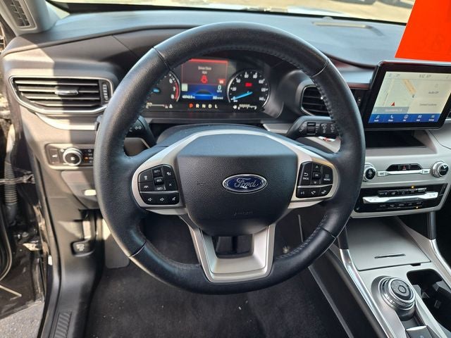 2022 Ford Explorer XLT 4WD w/202A & 20"s