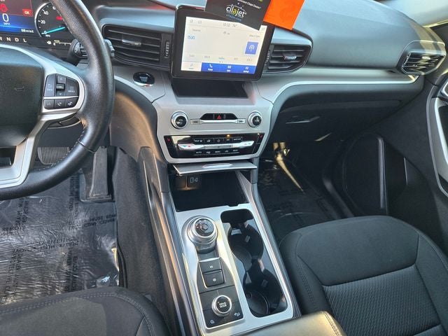 2023 Ford Explorer XLT 4WD